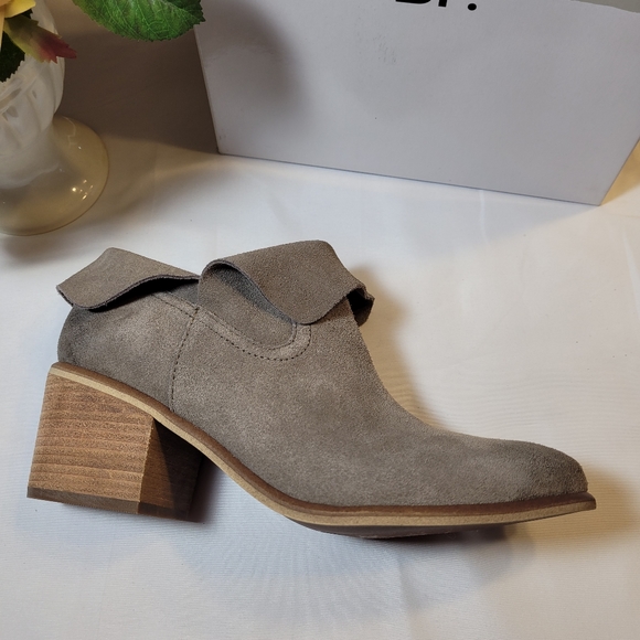 BP Foldover Ankle Booties - Grey Stone - Picture 2 of 9